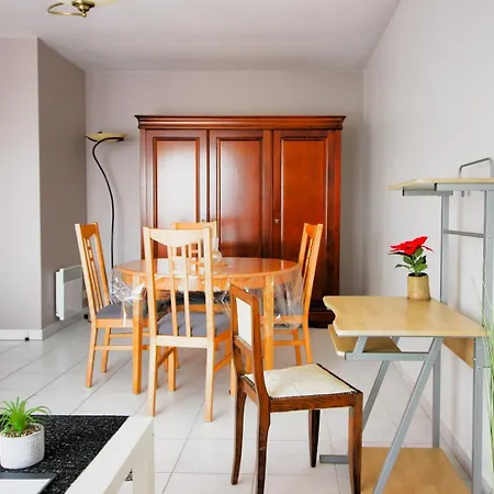 Comme A La Maison Entre Fontainebleau Et Moret Sur Loing Apartment *